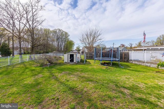 1073 HARKER AVE, West Deptford, NJ 08096