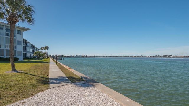 777 JOHN RINGLING BOULEVARD 32, Sarasota, FL 34236