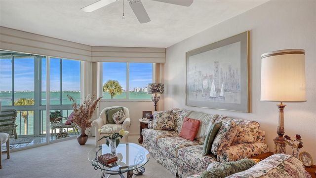 777 JOHN RINGLING BOULEVARD 32, Sarasota, FL 34236