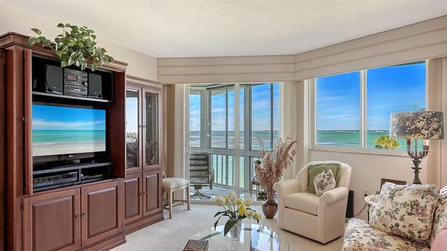 777 JOHN RINGLING BOULEVARD 32, Sarasota, FL 34236