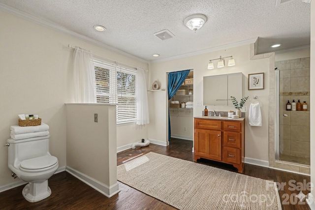 602 Mcadenville Road, Belmont, NC 28012