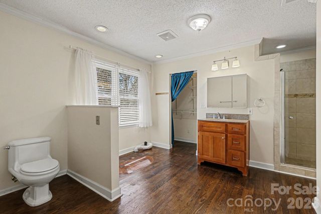 602 Mcadenville Road, Belmont, NC 28012