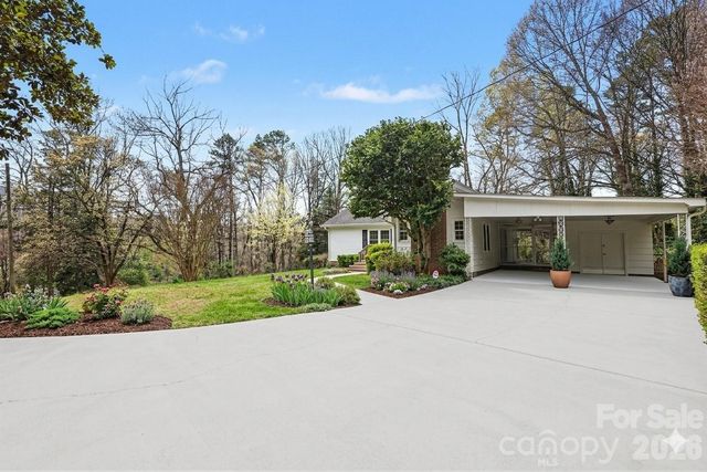 602 Mcadenville Road, Belmont, NC 28012