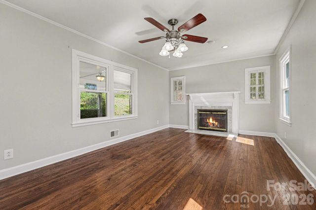 602 Mcadenville Road, Belmont, NC 28012