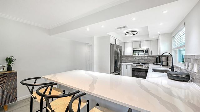 6750 GULF OF MEXICO DRIVE 171, Longboat Key, FL 34228