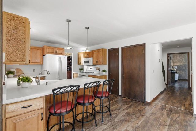 5655 Concord Drive, Fitchburg, WI 53575