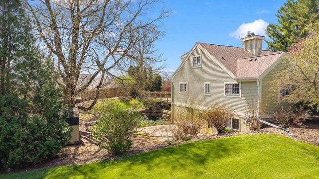 5655 Concord Drive, Fitchburg, WI 53575