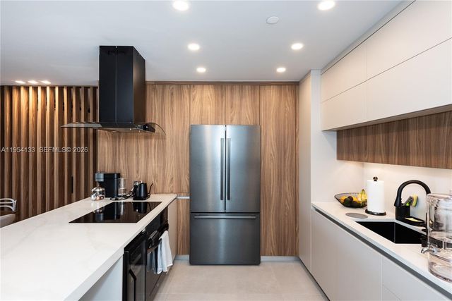 251 Crandon Blvd 306, Key Biscayne, FL 33149