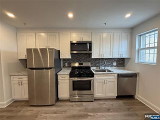 4915 Bergenline Avenue 2C, West New York, NJ 07093