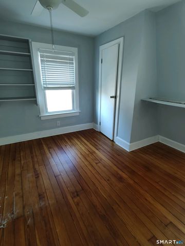 231 Second Avenue, Milford, CT 06460