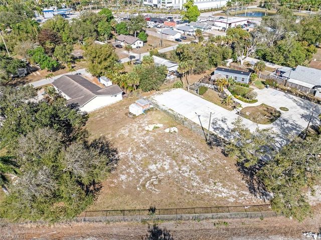 1280 & 1290 Williams ST, Fort Myers, FL 33916