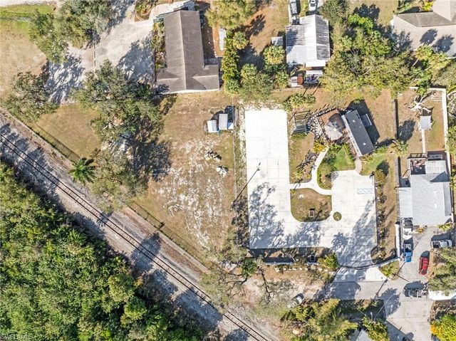 1280 & 1290 Williams ST, Fort Myers, FL 33916