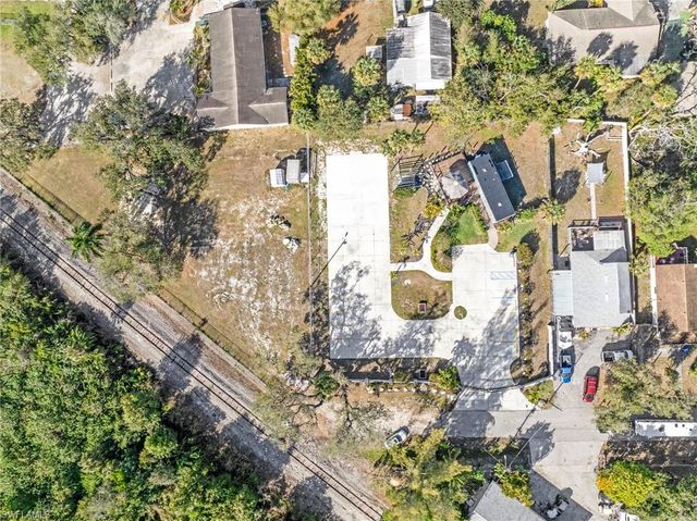 1280 & 1290 Williams ST, Fort Myers, FL 33916