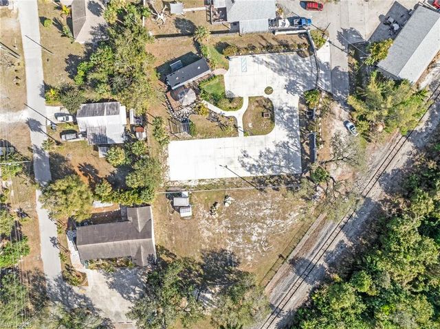 1280 & 1290 Williams ST, Fort Myers, FL 33916