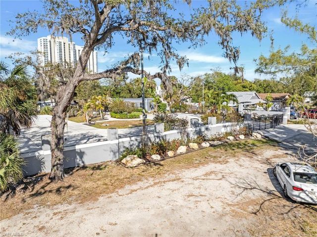 1280 & 1290 Williams ST, Fort Myers, FL 33916