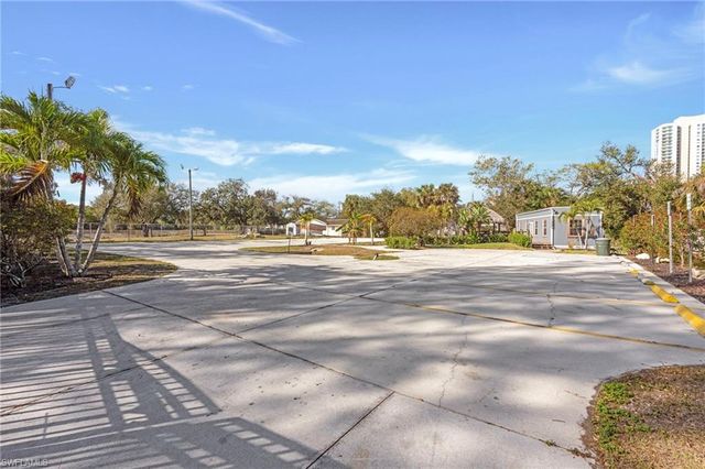 1280 & 1290 Williams ST, Fort Myers, FL 33916