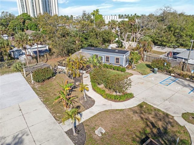 1280 & 1290 Williams ST, Fort Myers, FL 33916