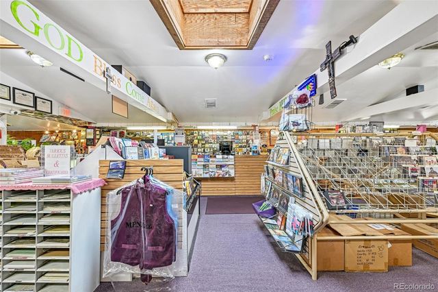 8710 E Colfax Avenue, Denver, CO 80220