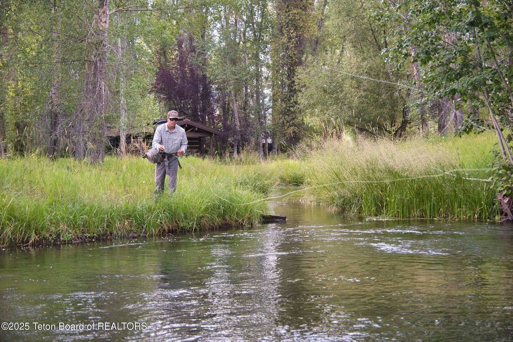 55 S ELY SPRINGS Road, Jackson, WY 83001 photo 12