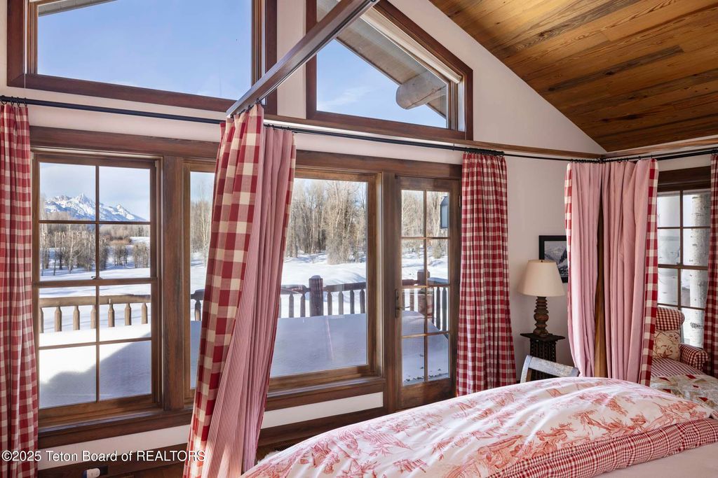 55 S ELY SPRINGS Road, Jackson, WY 83001 photo 33