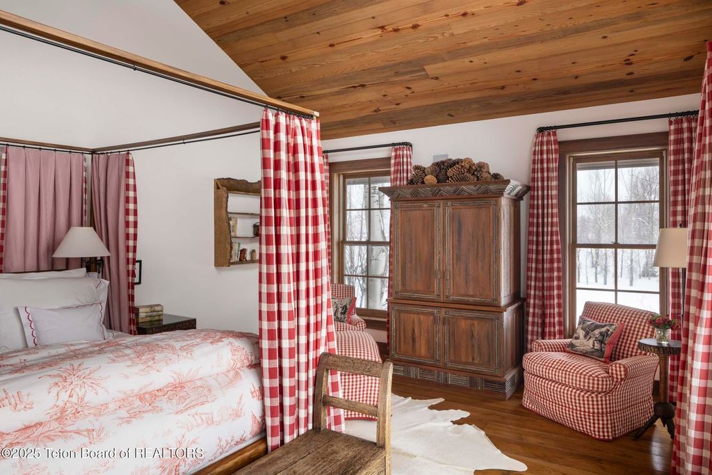 55 S ELY SPRINGS Road, Jackson, WY 83001 photo 34