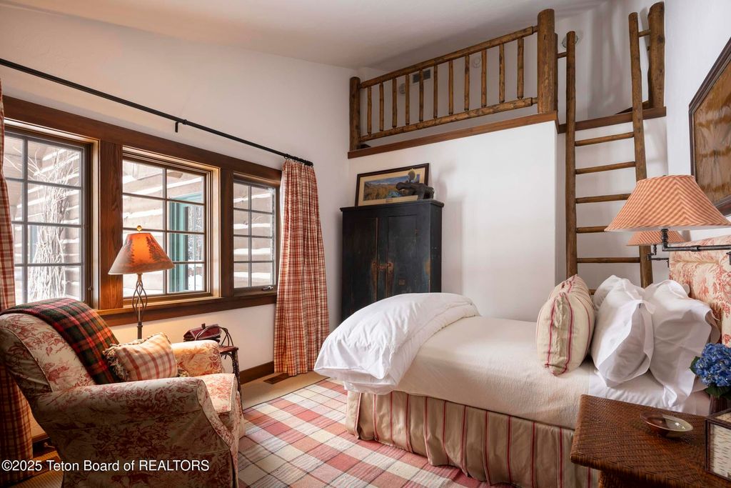 55 S ELY SPRINGS Road, Jackson, WY 83001 photo 42