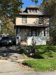 32 Argo Park, Rochester, NY 14613