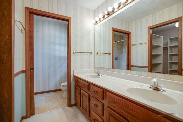 2615 4th Street, Winthrop Harbor, IL 60096
