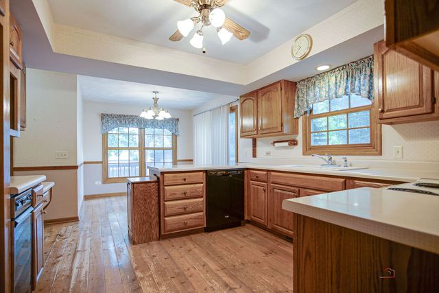 2615 4th Street, Winthrop Harbor, IL 60096