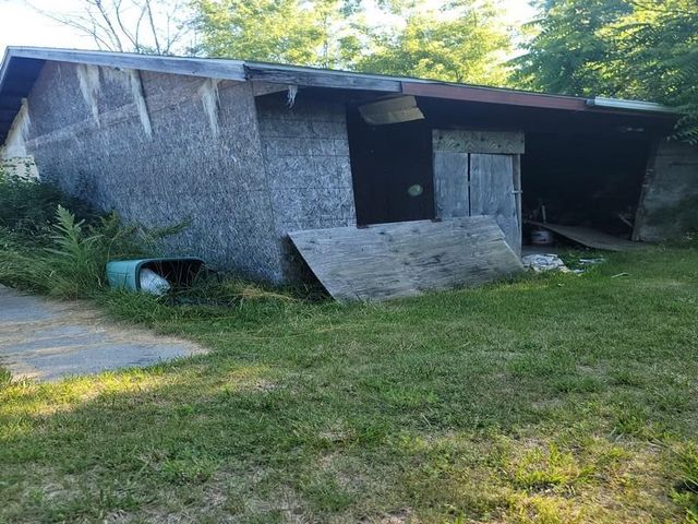 1571 Colwood Road, Caro, MI 48723