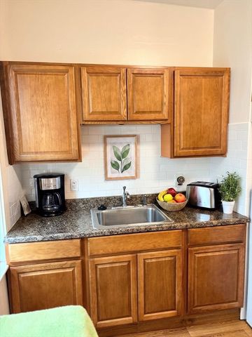 25 Woodside 2, Winthrop, MA 02152