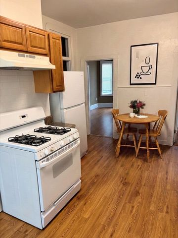 25 Woodside 2, Winthrop, MA 02152