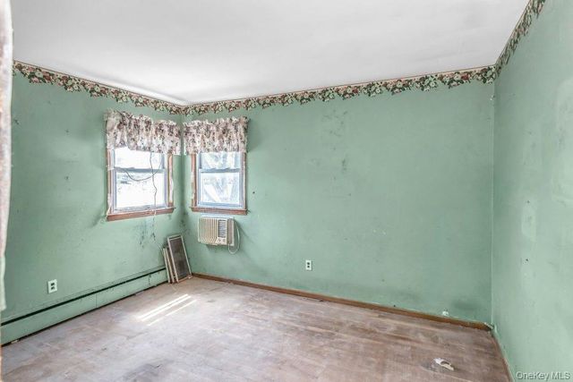 178 S Long Beach Road, Rockville Centre, NY 11570