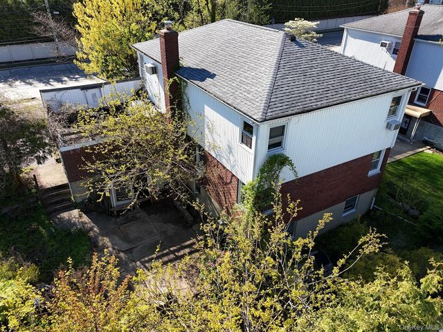 178 S Long Beach Road, Rockville Centre, NY 11570