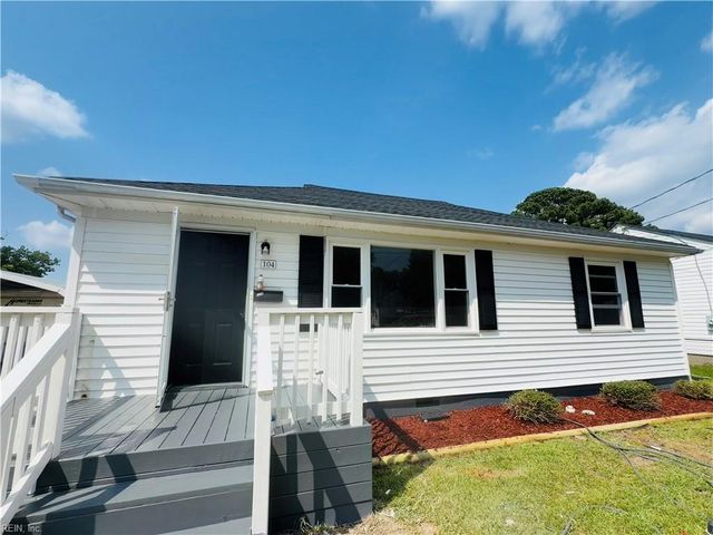 104 Heath LN, Portsmouth, VA 23701