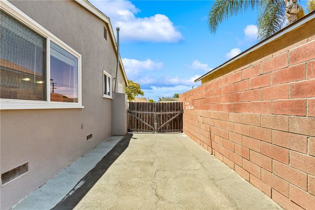 6415 Hardwick, Lakewood, CA 90713