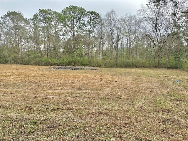 6935 Three Notch Road, Mobile, AL 36619