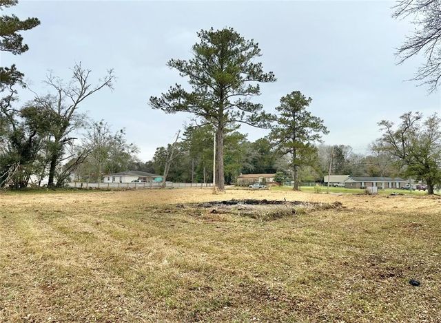 6935 Three Notch Road, Mobile, AL 36619