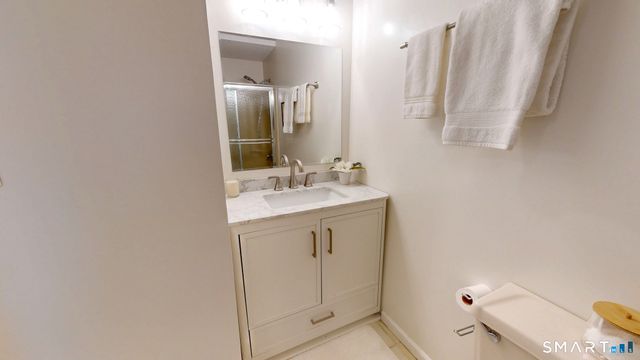 214 Georgetown Drive 214, Glastonbury, CT 06033