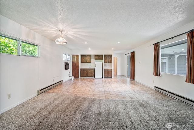2924 Magnolia Street, Longview, WA 98632