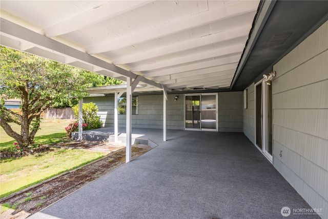 2924 Magnolia Street, Longview, WA 98632