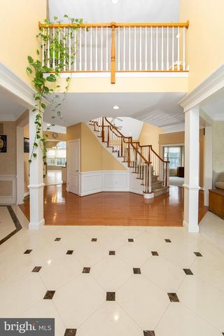 15 RICHLAND DR, Mount Laurel, NJ 08054