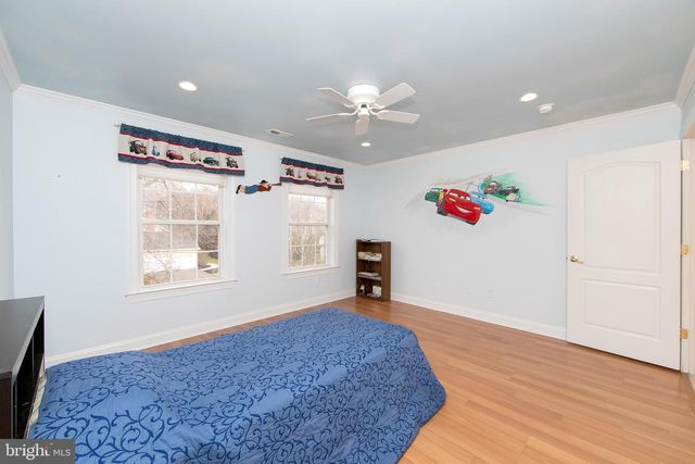 15 RICHLAND DR, Mount Laurel, NJ 08054