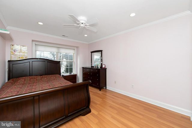 15 RICHLAND DR, Mount Laurel, NJ 08054