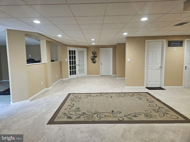 15 RICHLAND DR, Mount Laurel, NJ 08054