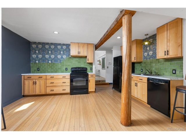 665 Lower Travis Gulch Rd, Black Hawk, CO 80422
