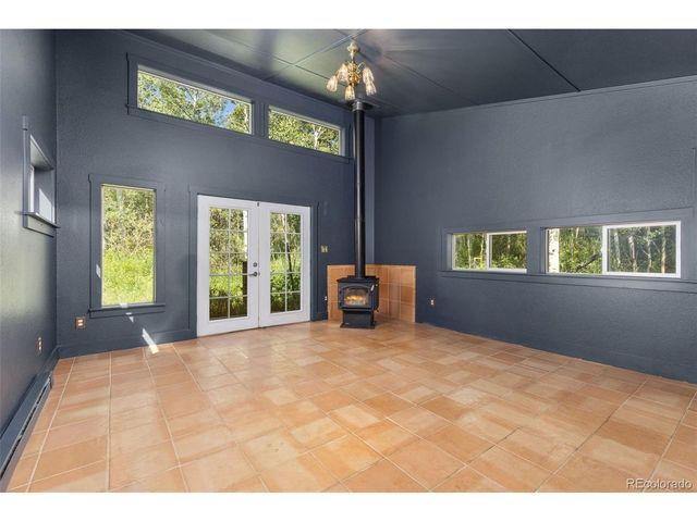 665 Lower Travis Gulch Rd, Black Hawk, CO 80422