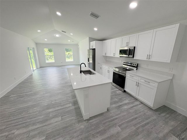 3886 NW 35th Ave, Okeechobee, FL 34972