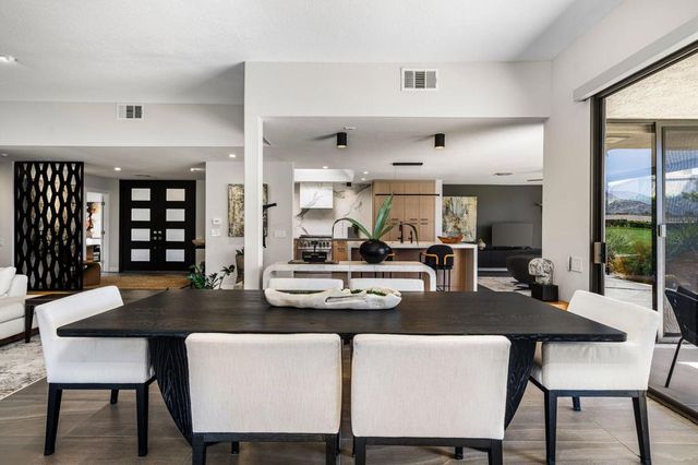 7 Wesleyan Court, Rancho Mirage, CA 92270