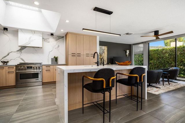 7 Wesleyan Court, Rancho Mirage, CA 92270